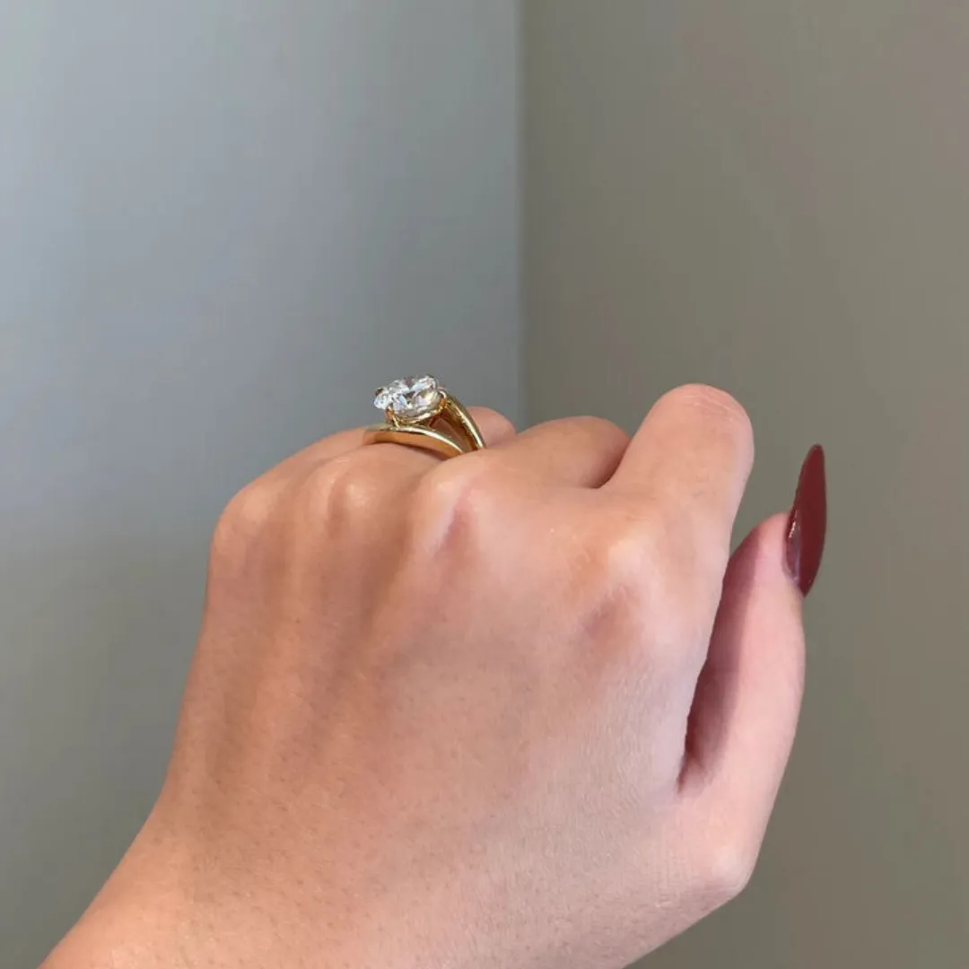 /public/photos/live/Unique Round Moissanite Split Shank Engagement Ring 718 (4).webp